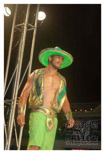 trini_revellers_2k8_launch-125