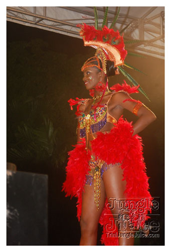 trini_revellers_2k8_launch-170