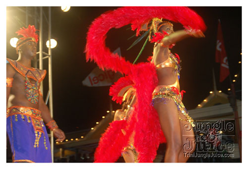 trini_revellers_2k8_launch-175