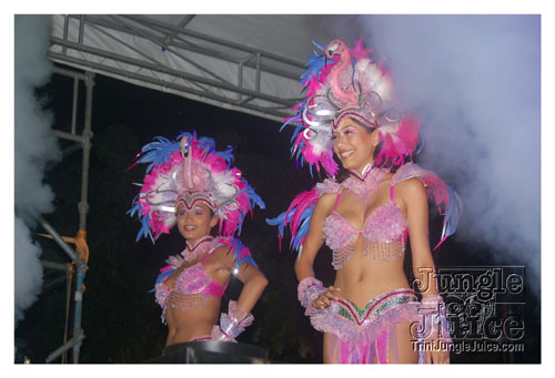 trini_revellers_2k8_launch-176