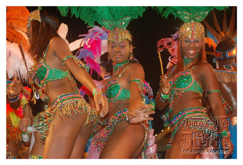trini_revellers_2k8_launch-186