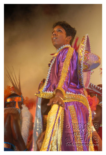 trini_revellers_2k8_launch-187