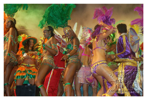 trini_revellers_2k8_launch-190