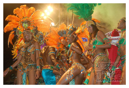 trini_revellers_2k8_launch-191