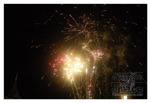 trini_revellers_2k8_launch-192