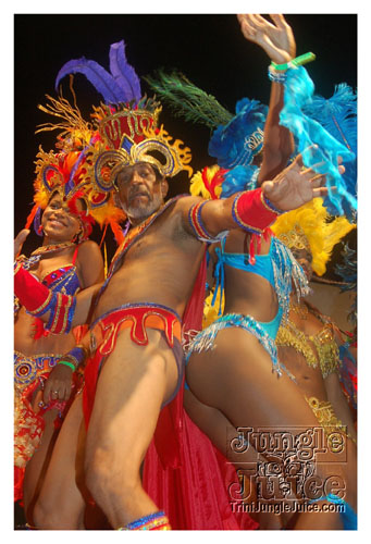 trini_revellers_2k8_launch-200