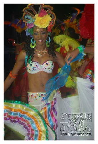 trini_revellers_2k8_launch-226