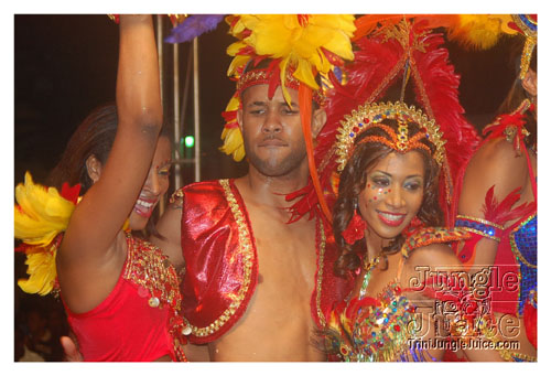 trini_revellers_2k8_launch-228