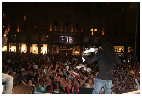 tune_in_2007_machelmontano-029