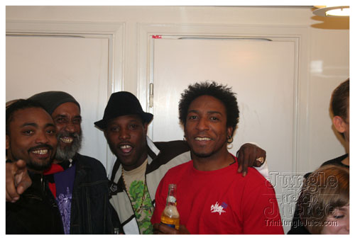 tune_in_2007_machelmontano-032