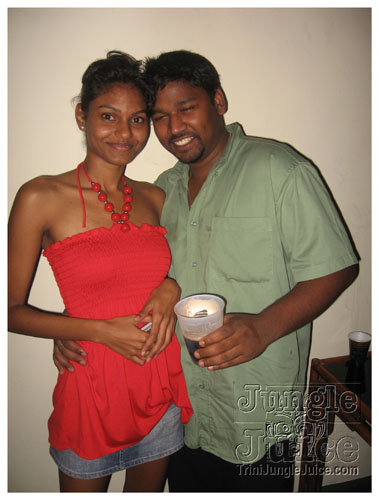 under_the_mistletoe_2007-037