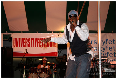 university_fete_2007_pt2-038