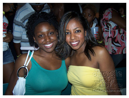 weakness_for_sweetness-005