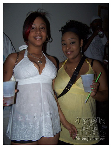 weakness_for_sweetness-009