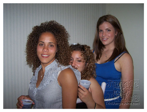 weakness_for_sweetness-012