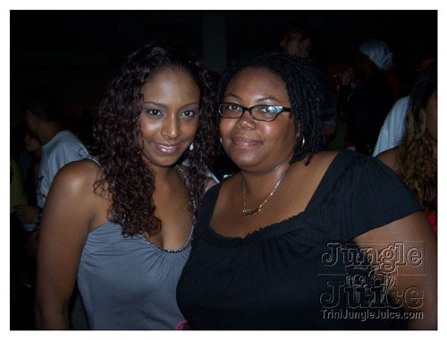 weakness_for_sweetness-026