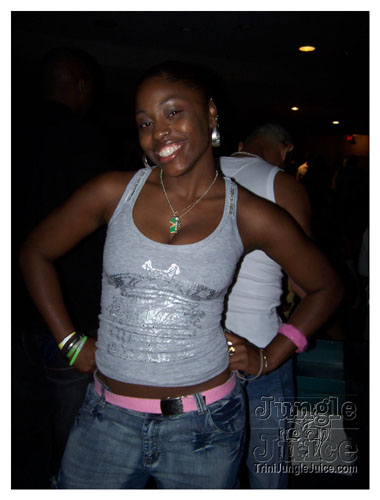 weakness_for_sweetness-046