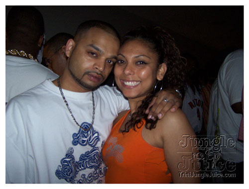 weakness_for_sweetness-063