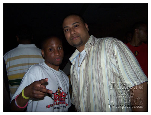 weakness_for_sweetness-066