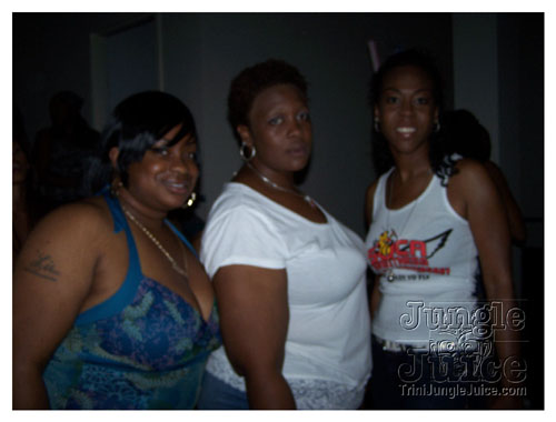 weakness_for_sweetness-085