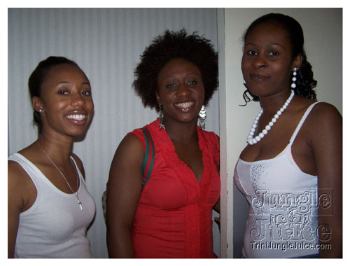 weakness_for_sweetness-091