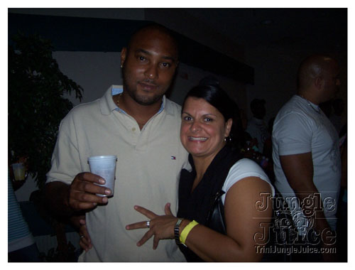 weakness_for_sweetness-099