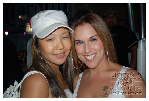 white_out_side_pt2-002