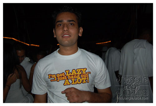 white_out_side_pt2-004