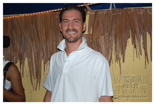 white_out_side_pt2-012