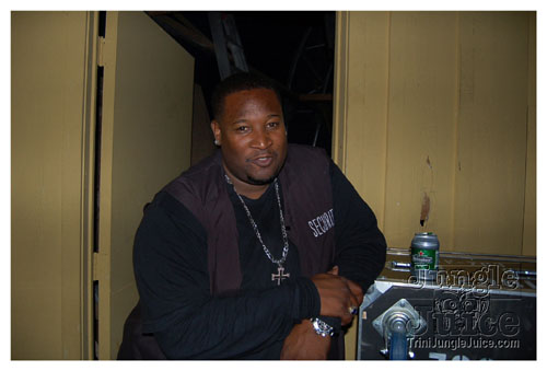 white_out_side_pt2-055