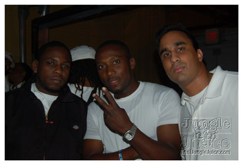 white_out_side_pt2-062