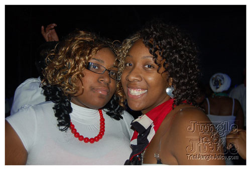 white_out_side_pt2-067