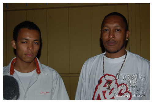 white_out_side_pt2-075