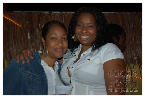 white_out_side_pt2-078