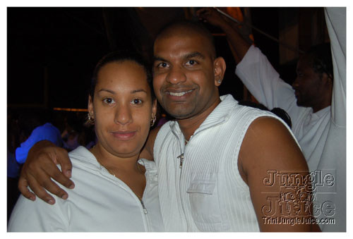 white_out_side_pt2-085