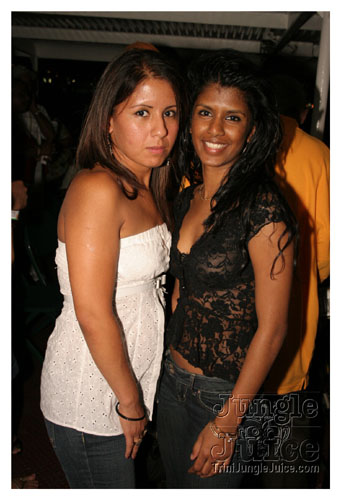 wuk_and_wine_boatride-012