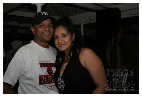 wuk_and_wine_boatride-016