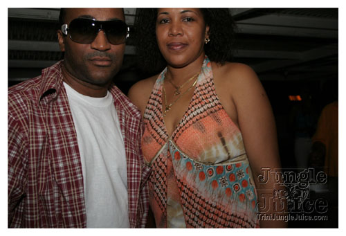 wuk_and_wine_boatride-028