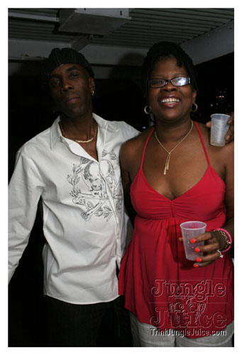 wuk_and_wine_boatride-029