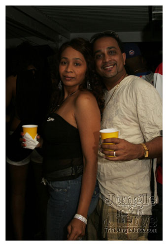 wuk_and_wine_boatride-039