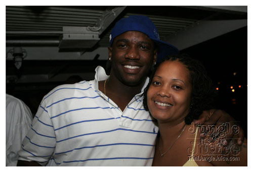 wuk_and_wine_boatride-052