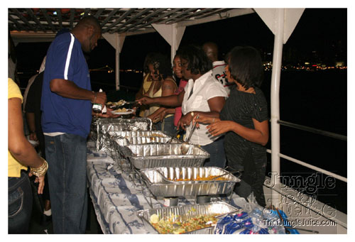 wuk_and_wine_boatride-069