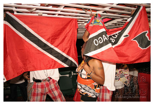 wuk_and_wine_boatride-110