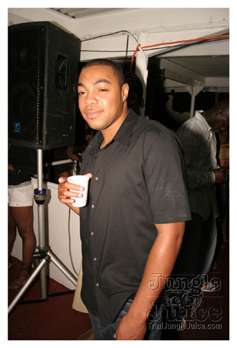 wuk_and_wine_boatride-119