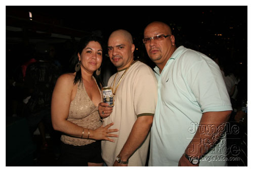 wuk_and_wine_boatride-133