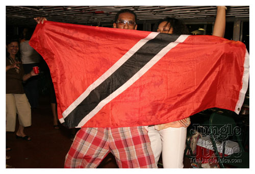 wuk_and_wine_boatride-142