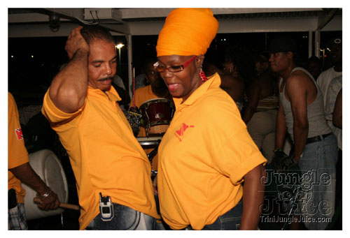 wuk_and_wine_boatride-144