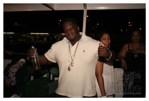 wuk_and_wine_boatride-147