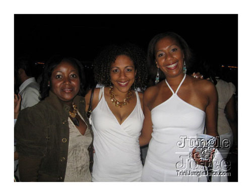 xclusv_creamsicle_2007-022