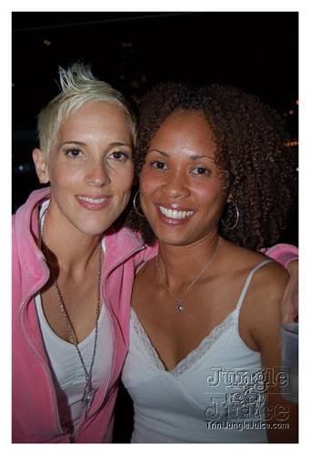 xclusv_creamsicle_2007-023